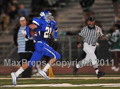 Thumbnail 2 in Gardena @ Charter Oak photogallery.