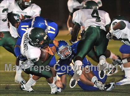 Thumbnail 2 in Gardena @ Charter Oak photogallery.