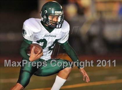 Thumbnail 3 in Gardena @ Charter Oak photogallery.