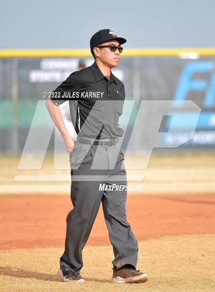 Thumbnail 2 in Green Valley vs Palo Verde photogallery.