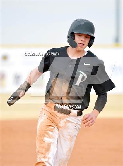 Thumbnail 3 in Green Valley vs Palo Verde photogallery.