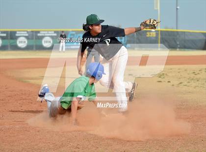 Thumbnail 2 in Green Valley vs Palo Verde photogallery.