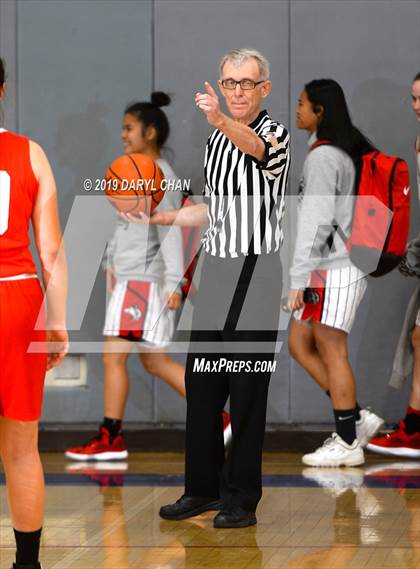 Thumbnail 3 in Los Alamitos vs Valencia photogallery.