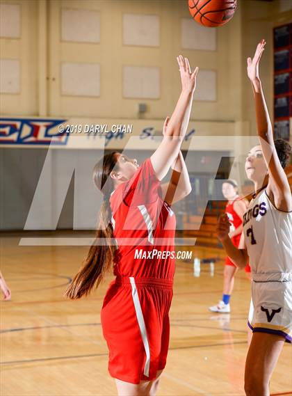 Thumbnail 3 in Los Alamitos vs Valencia photogallery.