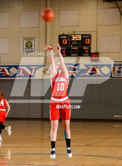 Thumbnail 1 in Los Alamitos vs Valencia photogallery.