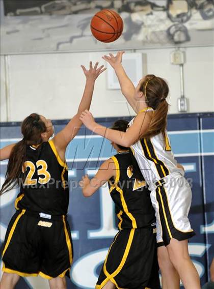 Thumbnail 3 in Foothill vs. Cerritos (Larry Doyle Tournament) photogallery.