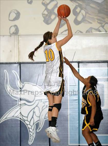 Thumbnail 2 in Foothill vs. Cerritos (Larry Doyle Tournament) photogallery.
