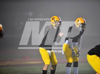 Thumbnail 2 in Edison vs. St. Mary's (CIF SJS D1 Round 2 Playoff) photogallery.