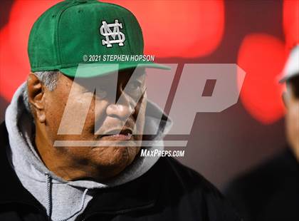 Thumbnail 1 in Edison vs. St. Mary's (CIF SJS D1 Round 2 Playoff) photogallery.