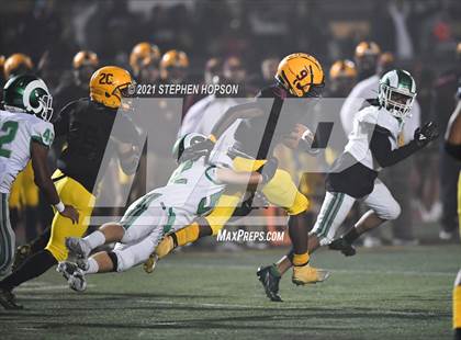 Thumbnail 2 in Edison vs. St. Mary's (CIF SJS D1 Round 2 Playoff) photogallery.