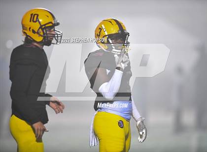 Thumbnail 3 in Edison vs. St. Mary's (CIF SJS D1 Round 2 Playoff) photogallery.