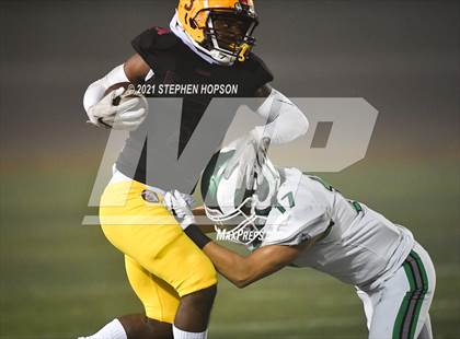 Thumbnail 2 in Edison vs. St. Mary's (CIF SJS D1 Round 2 Playoff) photogallery.