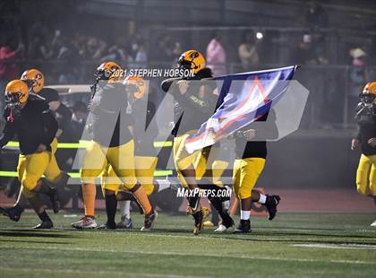 Thumbnail 1 in Edison vs. St. Mary's (CIF SJS D1 Round 2 Playoff) photogallery.