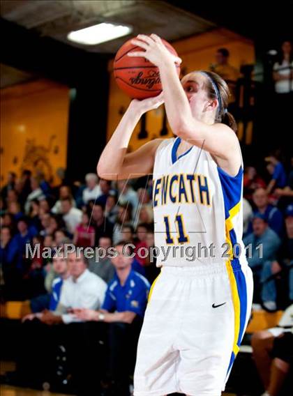 Thumbnail 3 in Highlands vs. Newport Central Catholic (36th District Championship) photogallery.