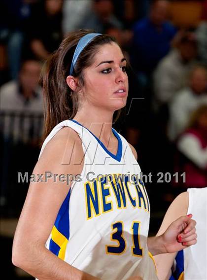 Thumbnail 3 in Highlands vs. Newport Central Catholic (36th District Championship) photogallery.