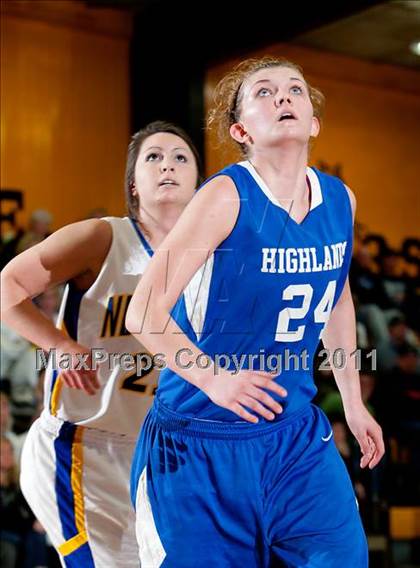 Thumbnail 2 in Highlands vs. Newport Central Catholic (36th District Championship) photogallery.