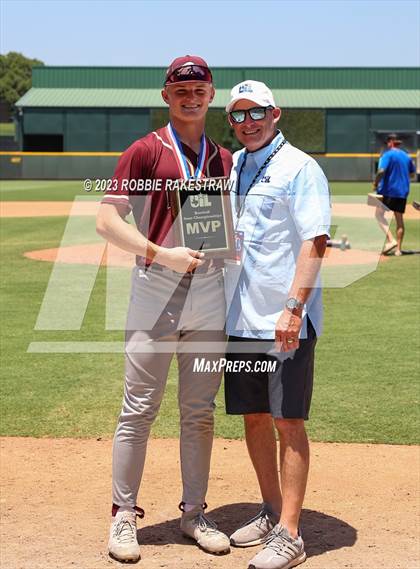 Thumbnail 1 in Magnolia West vs. Argyle (UIL 5A Baseball State Final Medal Ceremony) photogallery.