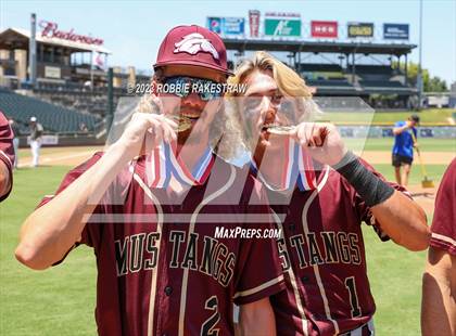 Thumbnail 3 in Magnolia West vs. Argyle (UIL 5A Baseball State Final Medal Ceremony) photogallery.