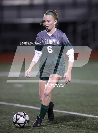 Thumbnail 3 in Miramonte vs. Campolindo (CIF NCS D3 Final) photogallery.
