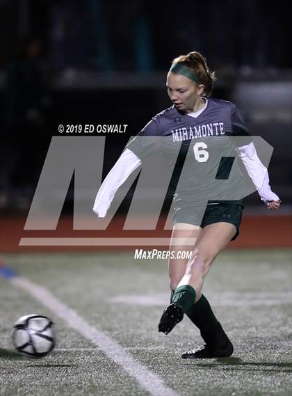 Thumbnail 3 in Miramonte vs. Campolindo (CIF NCS D3 Final) photogallery.
