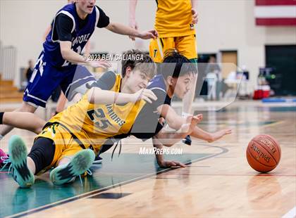 Thumbnail 3 in Holyoke @ Tantasqua Regional photogallery.