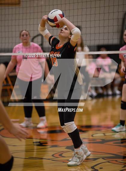 Thumbnail 3 in JV: Molalla @ Gladstone photogallery.