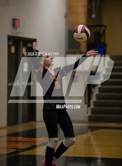 Thumbnail 3 in JV: Molalla @ Gladstone photogallery.