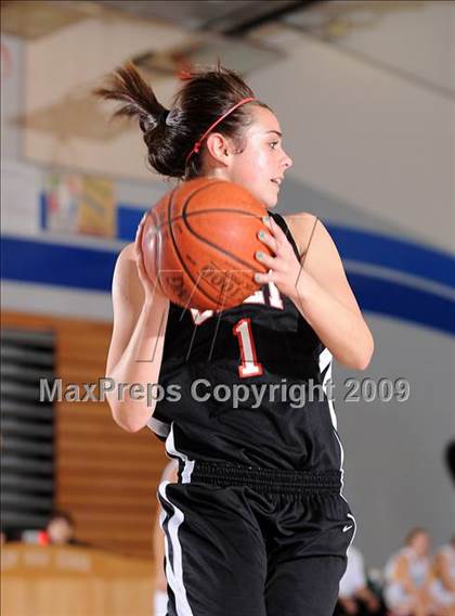 Thumbnail 1 in Galt vs. Livermore (Bulldog Winter Classic) photogallery.