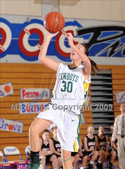 Thumbnail 1 in Galt vs. Livermore (Bulldog Winter Classic) photogallery.