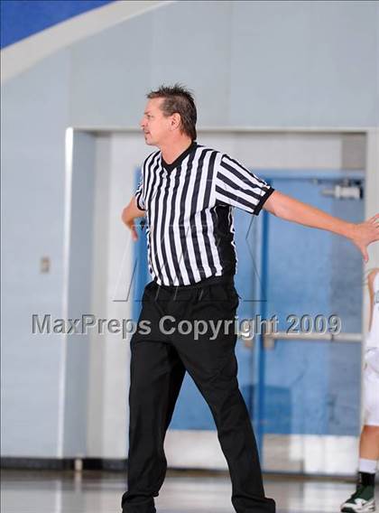 Thumbnail 1 in Galt vs. Livermore (Bulldog Winter Classic) photogallery.