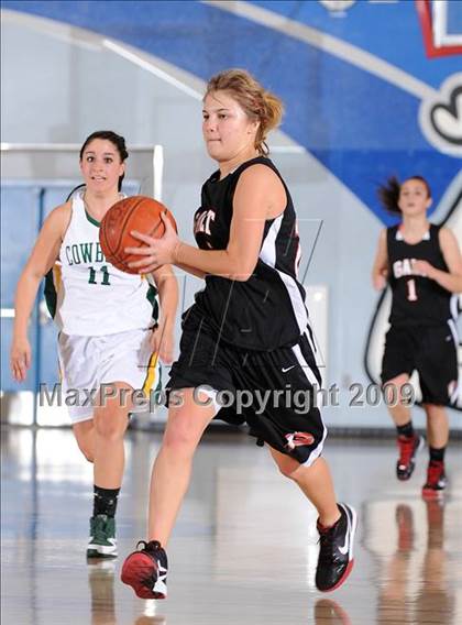 Thumbnail 1 in Galt vs. Livermore (Bulldog Winter Classic) photogallery.