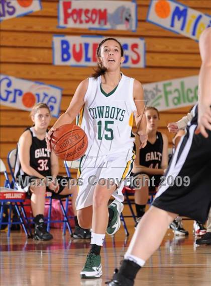 Thumbnail 3 in Galt vs. Livermore (Bulldog Winter Classic) photogallery.