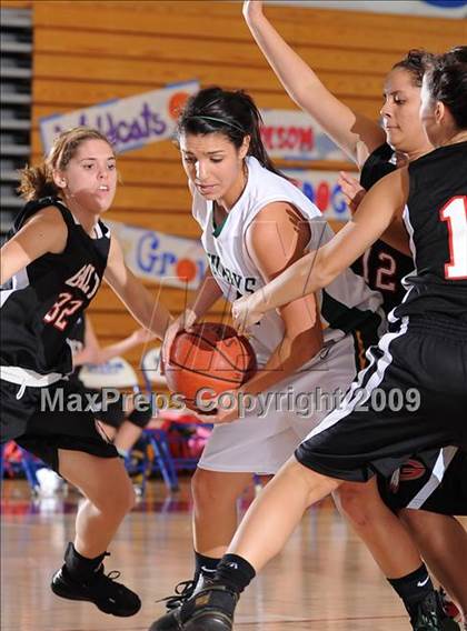 Thumbnail 1 in Galt vs. Livermore (Bulldog Winter Classic) photogallery.