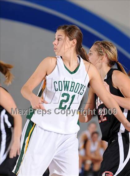 Thumbnail 1 in Galt vs. Livermore (Bulldog Winter Classic) photogallery.