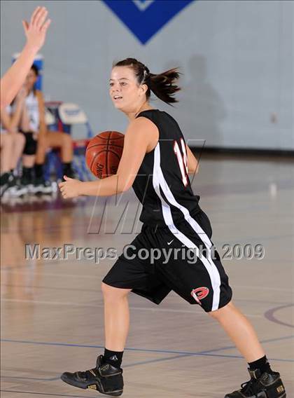 Thumbnail 1 in Galt vs. Livermore (Bulldog Winter Classic) photogallery.
