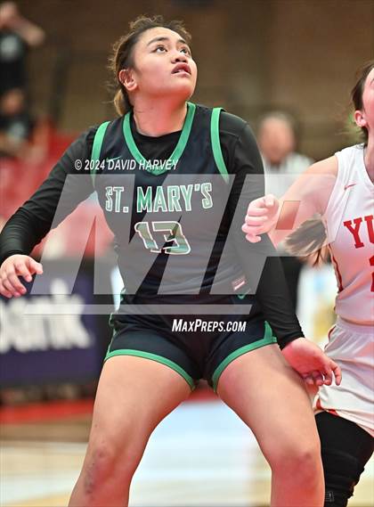Thumbnail 1 in  St. Mary's vs Yuma (CHSAA 3A Final Four) photogallery.