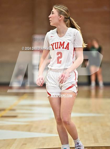 Thumbnail 1 in  St. Mary's vs Yuma (CHSAA 3A Final Four) photogallery.