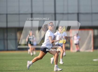 Thumbnail 2 in Cold Spring Harbor vs. Carle Place (Class D Championship) photogallery.