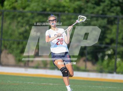 Thumbnail 3 in Cold Spring Harbor vs. Carle Place (Class D Championship) photogallery.