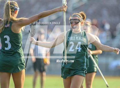 Thumbnail 3 in Cold Spring Harbor vs. Carle Place (Class D Championship) photogallery.