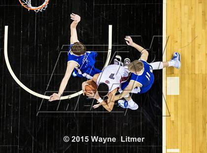 Thumbnail 1 in Covington Catholic vs Dixie photogallery.