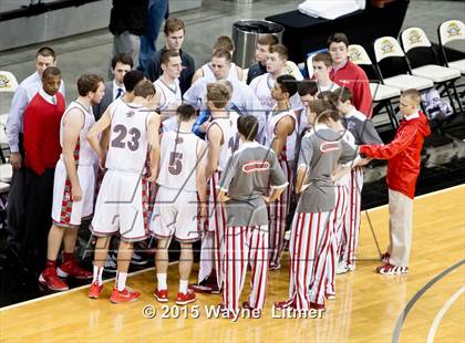 Thumbnail 2 in Covington Catholic vs Dixie photogallery.