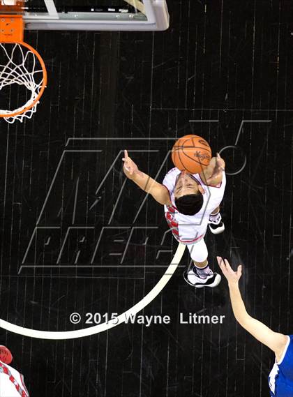 Thumbnail 2 in Covington Catholic vs Dixie photogallery.