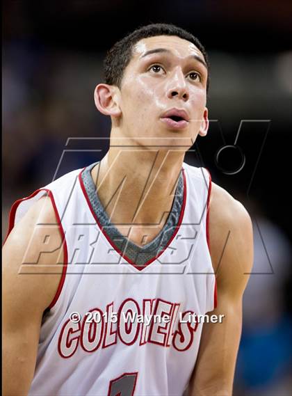 Thumbnail 3 in Covington Catholic vs Dixie photogallery.