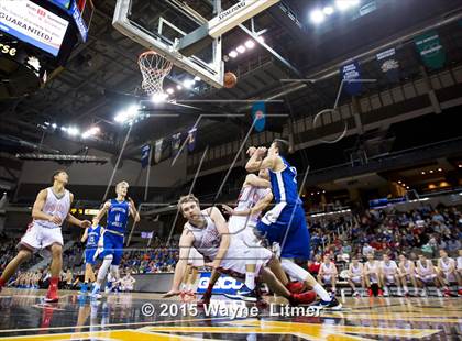 Thumbnail 3 in Covington Catholic vs Dixie photogallery.