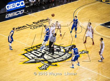 Thumbnail 1 in Covington Catholic vs Dixie photogallery.