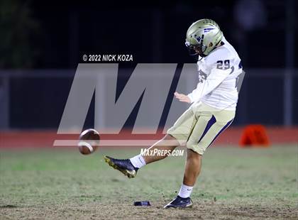Thumbnail 1 in Birmingham vs. Venice (CIF LACS Open Division Playoff) photogallery.
