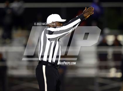 Thumbnail 3 in Birmingham vs. Venice (CIF LACS Open Division Playoff) photogallery.