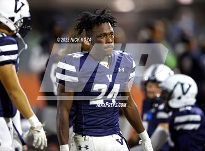 Thumbnail 2 in Birmingham vs. Venice (CIF LACS Open Division Playoff) photogallery.