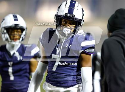 Thumbnail 1 in Birmingham vs. Venice (CIF LACS Open Division Playoff) photogallery.